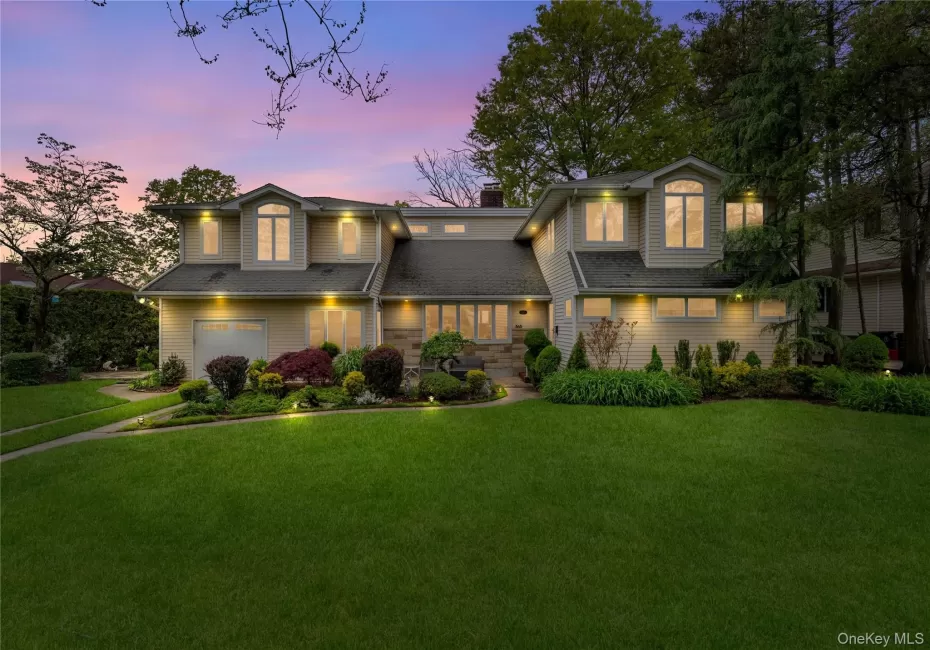 565 Mohawk Road, Hempstead, NY, 5 Bedrooms Bedrooms, 10 Rooms Rooms,2 BathroomsBathrooms,Residential,For Rent,Mohawk,0,1006099 565 Mohawk Road, Hempstead, NY, 5 Bedrooms Bedrooms, 10 Rooms Rooms,2 BathroomsBathrooms,Residential,For Rent,Mohawk,0,1006099