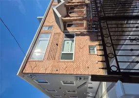 1724 New Haven Avenue, New York, NY, 8 Bedrooms Bedrooms, 10 Rooms Rooms,5 BathroomsBathrooms,Residential,For Rent,New Haven,0,1007663 1724 New Haven Avenue, New York, NY, 8 Bedrooms Bedrooms, 10 Rooms Rooms,5 BathroomsBathrooms,Residential,For Rent,New Haven,0,1007663