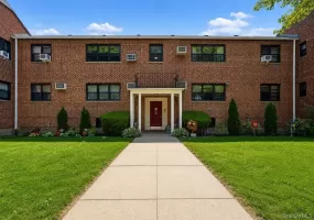 155-17 79th Street, New York, NY, 3 Bedrooms Bedrooms, 6 Rooms Rooms,2 BathroomsBathrooms,Residential,For Rent,79th,0,1007769 155-17 79th Street, New York, NY, 3 Bedrooms Bedrooms, 6 Rooms Rooms,2 BathroomsBathrooms,Residential,For Rent,79th,0,1007769