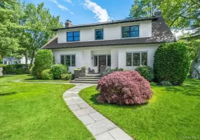 294 Weaver Street, Mamaroneck, NY, 4 Bedrooms Bedrooms, 11 Rooms Rooms,3 BathroomsBathrooms,Residential,For Rent,Weaver,0,1002921 294 Weaver Street, Mamaroneck, NY, 4 Bedrooms Bedrooms, 11 Rooms Rooms,3 BathroomsBathrooms,Residential,For Rent,Weaver,0,1002921