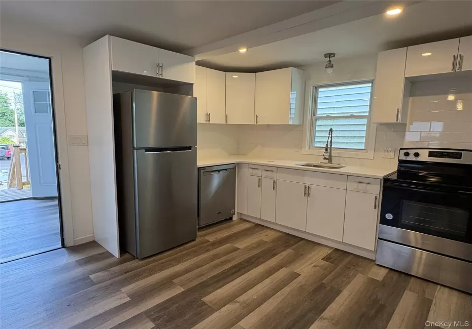 103 Pierpont Avenue, Newburgh (city), NY, 2 Bedrooms Bedrooms, 7 Rooms Rooms,2 BathroomsBathrooms,Residential Lease,For Rent,Pierpont,0,1008262 103 Pierpont Avenue, Newburgh (city), NY, 2 Bedrooms Bedrooms, 7 Rooms Rooms,2 BathroomsBathrooms,Residential Lease,For Rent,Pierpont,0,1008262