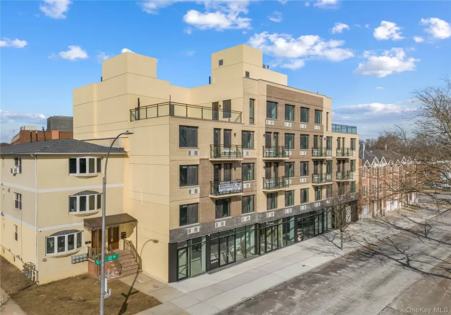 163-07 72nd Ave, New York, NY, 1 Bedroom Bedrooms, 4 Rooms Rooms,1 BathroomBathrooms,Residential,For Rent,72nd Ave,0,1008325 163-07 72nd Ave, New York, NY, 1 Bedroom Bedrooms, 4 Rooms Rooms,1 BathroomBathrooms,Residential,For Rent,72nd Ave,0,1008325