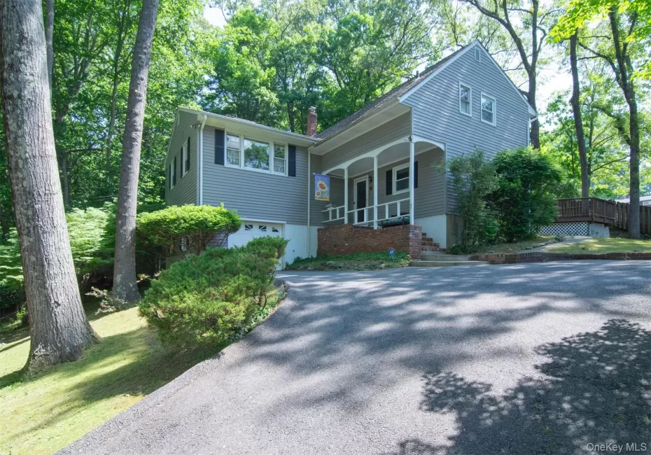 Welcome to 37 Orlando Avenue! Welcome to 37 Orlando Avenue!