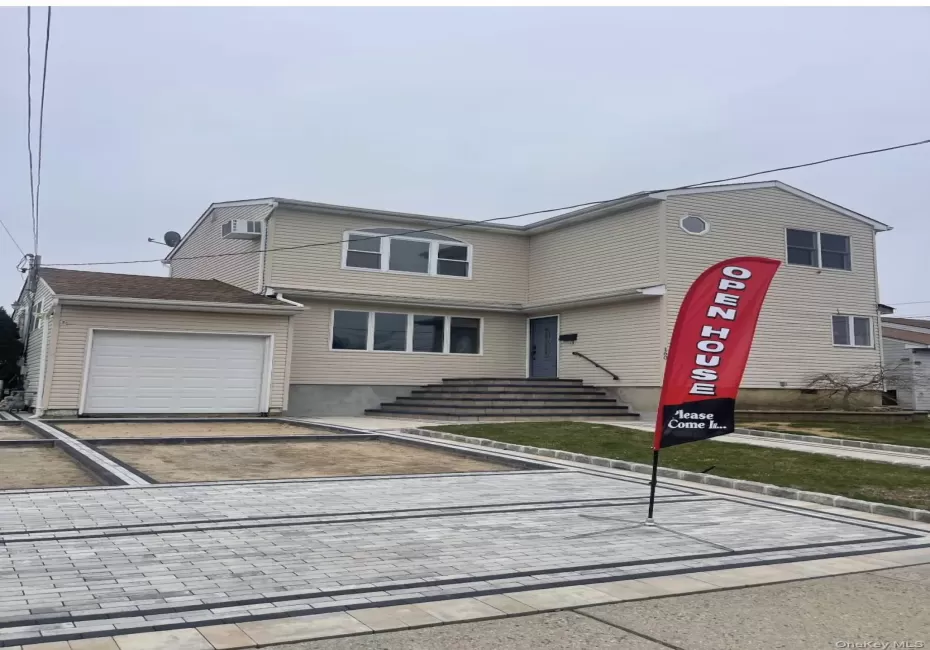 160 Saint Marks Avenue, Hempstead, NY, 5 Bedrooms Bedrooms, 10 Rooms Rooms,2 BathroomsBathrooms,Residential,For Rent,Saint Marks,0,984849 160 Saint Marks Avenue, Hempstead, NY, 5 Bedrooms Bedrooms, 10 Rooms Rooms,2 BathroomsBathrooms,Residential,For Rent,Saint Marks,0,984849