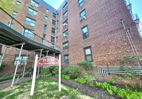 112-24 Northern Boulevard, New York, NY, 1 Bedroom Bedrooms, 4 Rooms Rooms,1 BathroomBathrooms,Residential,For Rent,Northern,0,991960 112-24 Northern Boulevard, New York, NY, 1 Bedroom Bedrooms, 4 Rooms Rooms,1 BathroomBathrooms,Residential,For Rent,Northern,0,991960