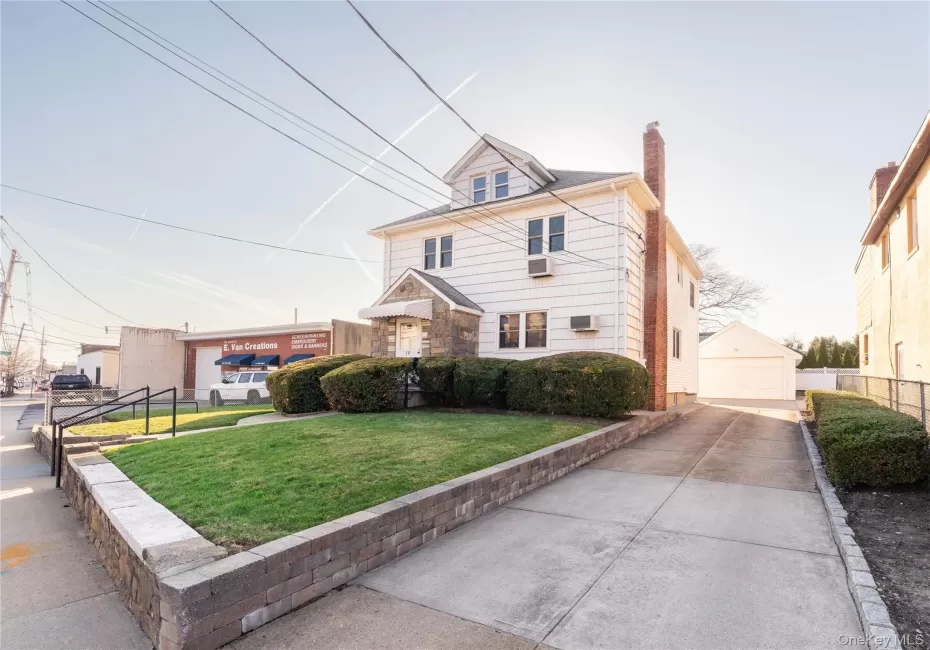 50 Long Beach Road, Hempstead, NY, 5 Bedrooms Bedrooms, 10 Rooms Rooms,2 BathroomsBathrooms,Residential,For Rent,Long Beach,0,1008359 50 Long Beach Road, Hempstead, NY, 5 Bedrooms Bedrooms, 10 Rooms Rooms,2 BathroomsBathrooms,Residential,For Rent,Long Beach,0,1008359