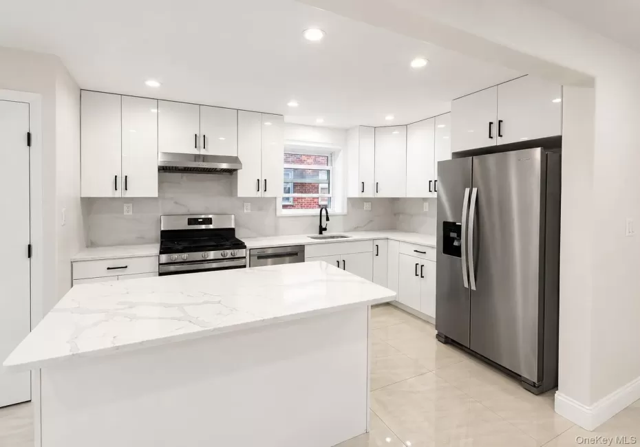 16515 65th Avenue, New York, NY, 3 Bedrooms Bedrooms, 4 Rooms Rooms,2 BathroomsBathrooms,Residential Lease,For Rent,65th,0,1007681 16515 65th Avenue, New York, NY, 3 Bedrooms Bedrooms, 4 Rooms Rooms,2 BathroomsBathrooms,Residential Lease,For Rent,65th,0,1007681