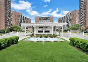61-15 98th Street, New York, NY, 2 Bedrooms Bedrooms, 4 Rooms Rooms,1 BathroomBathrooms,Residential,For Rent,98th,0,1008128 61-15 98th Street, New York, NY, 2 Bedrooms Bedrooms, 4 Rooms Rooms,1 BathroomBathrooms,Residential,For Rent,98th,0,1008128