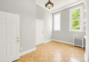 787 Woodward Avenue, New York, NY, 2 Bedrooms Bedrooms, 4 Rooms Rooms,1 BathroomBathrooms,Residential Lease,For Rent,Woodward,0,1008968 787 Woodward Avenue, New York, NY, 2 Bedrooms Bedrooms, 4 Rooms Rooms,1 BathroomBathrooms,Residential Lease,For Rent,Woodward,0,1008968