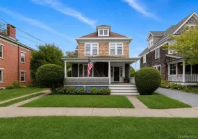 609 1st Street, Southold, NY, 4 Bedrooms Bedrooms, 7 Rooms Rooms,1 BathroomBathrooms,Residential,For Rent,1st,0,912884 609 1st Street, Southold, NY, 4 Bedrooms Bedrooms, 7 Rooms Rooms,1 BathroomBathrooms,Residential,For Rent,1st,0,912884