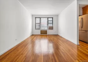 400 58th Street, New York, NY, 1 Bedroom Bedrooms, 3 Rooms Rooms,1 BathroomBathrooms,Residential,For Rent,58th Street,0,973997 400 58th Street, New York, NY, 1 Bedroom Bedrooms, 3 Rooms Rooms,1 BathroomBathrooms,Residential,For Rent,58th Street,0,973997