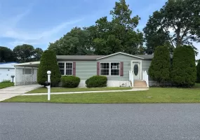 1661 Old Country Road, Riverhead, NY, 2 Bedrooms Bedrooms, 5 Rooms Rooms,2 BathroomsBathrooms,Residential,For Rent,Old Country,0,984696 1661 Old Country Road, Riverhead, NY, 2 Bedrooms Bedrooms, 5 Rooms Rooms,2 BathroomsBathrooms,Residential,For Rent,Old Country,0,984696