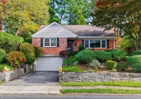 52 Windsor Terrace, Yonkers, NY, 5 Bedrooms Bedrooms, 13 Rooms Rooms,4 BathroomsBathrooms,Residential,For Rent,Windsor,0,980959 52 Windsor Terrace, Yonkers, NY, 5 Bedrooms Bedrooms, 13 Rooms Rooms,4 BathroomsBathrooms,Residential,For Rent,Windsor,0,980959