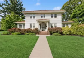 50 Roxbury Road, Hempstead, NY, 5 Bedrooms Bedrooms, 10 Rooms Rooms,2 BathroomsBathrooms,Residential,For Rent,Roxbury,0,1002461 50 Roxbury Road, Hempstead, NY, 5 Bedrooms Bedrooms, 10 Rooms Rooms,2 BathroomsBathrooms,Residential,For Rent,Roxbury,0,1002461