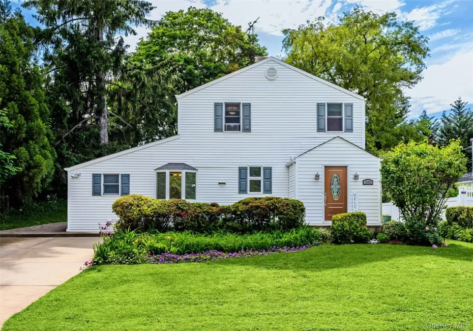103 Cherrytree Lane, North Hempstead, NY, 3 Bedrooms Bedrooms, 7 Rooms Rooms,2 BathroomsBathrooms,Residential,For Rent,Cherrytree,0,1008196 103 Cherrytree Lane, North Hempstead, NY, 3 Bedrooms Bedrooms, 7 Rooms Rooms,2 BathroomsBathrooms,Residential,For Rent,Cherrytree,0,1008196