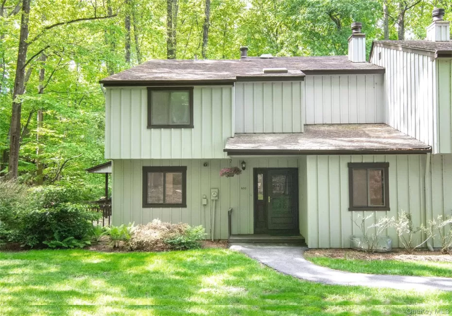 400 Birch Lane, Greenburgh, NY, 2 Bedrooms Bedrooms, 9 Rooms Rooms,2 BathroomsBathrooms,Residential,For Rent,Birch,0,KEY994274 400 Birch Lane, Greenburgh, NY, 2 Bedrooms Bedrooms, 9 Rooms Rooms,2 BathroomsBathrooms,Residential,For Rent,Birch,0,KEY994274