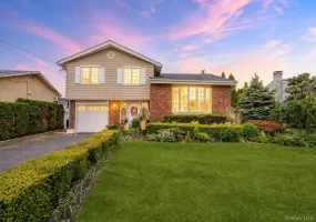 39 Brewster Road, Oyster Bay, NY, 3 Bedrooms Bedrooms, 8 Rooms Rooms,2 BathroomsBathrooms,Residential,For Rent,Brewster,0,1006072 39 Brewster Road, Oyster Bay, NY, 3 Bedrooms Bedrooms, 8 Rooms Rooms,2 BathroomsBathrooms,Residential,For Rent,Brewster,0,1006072
