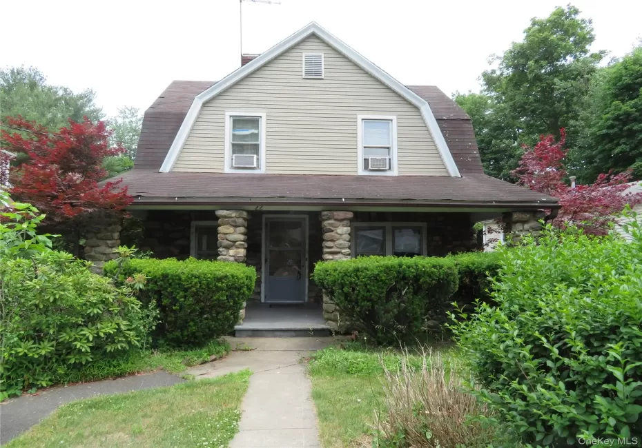 22 State Street, Ramapo, NY, 3 Bedrooms Bedrooms, 8 Rooms Rooms,1 BathroomBathrooms,Residential,For Rent,State,0,KEY1003204 22 State Street, Ramapo, NY, 3 Bedrooms Bedrooms, 8 Rooms Rooms,1 BathroomBathrooms,Residential,For Rent,State,0,KEY1003204