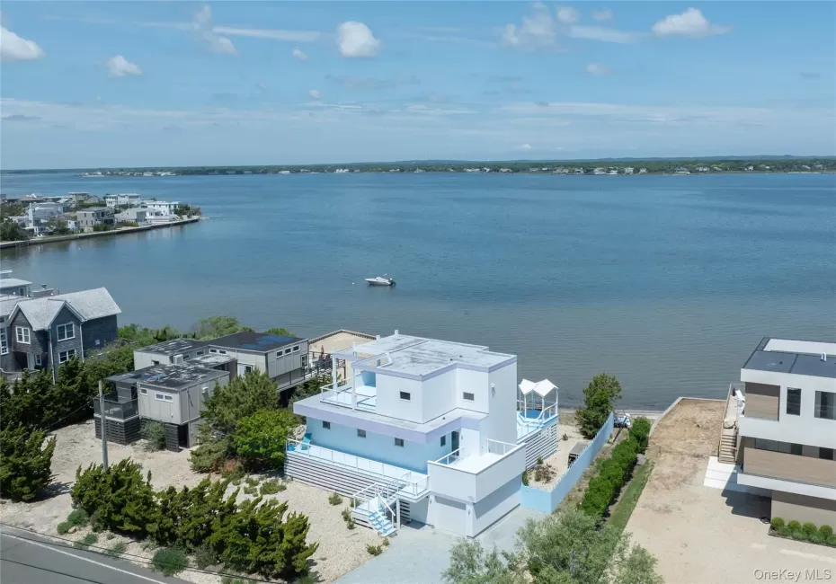 398 Dune Road, Southampton, NY, 3 Bedrooms Bedrooms, 9 Rooms Rooms,3 BathroomsBathrooms,Residential,For Rent,Dune,0,1001157 398 Dune Road, Southampton, NY, 3 Bedrooms Bedrooms, 9 Rooms Rooms,3 BathroomsBathrooms,Residential,For Rent,Dune,0,1001157