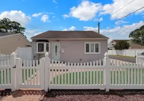 3104 Royal Avenue, Hempstead, NY, 2 Bedrooms Bedrooms, 6 Rooms Rooms,1 BathroomBathrooms,Residential,For Rent,Royal,0,1008376 3104 Royal Avenue, Hempstead, NY, 2 Bedrooms Bedrooms, 6 Rooms Rooms,1 BathroomBathrooms,Residential,For Rent,Royal,0,1008376