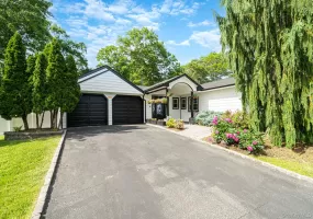 11 Gallatin Drive, Huntington, NY, 3 Bedrooms Bedrooms, 6 Rooms Rooms,2 BathroomsBathrooms,Residential,For Rent,Gallatin,0,1009040 11 Gallatin Drive, Huntington, NY, 3 Bedrooms Bedrooms, 6 Rooms Rooms,2 BathroomsBathrooms,Residential,For Rent,Gallatin,0,1009040