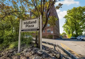 1234 Midland Avenue, Yonkers, NY, 2 Bedrooms Bedrooms, 4 Rooms Rooms,1 BathroomBathrooms,Residential Lease,For Rent,Midland,0,1007339 1234 Midland Avenue, Yonkers, NY, 2 Bedrooms Bedrooms, 4 Rooms Rooms,1 BathroomBathrooms,Residential Lease,For Rent,Midland,0,1007339