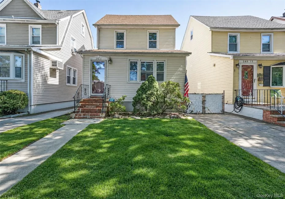 240-11 88th Avenue, New York, NY, 4 Bedrooms Bedrooms, 8 Rooms Rooms,2 BathroomsBathrooms,Residential,For Rent,88th,0,1008486 240-11 88th Avenue, New York, NY, 4 Bedrooms Bedrooms, 8 Rooms Rooms,2 BathroomsBathrooms,Residential,For Rent,88th,0,1008486