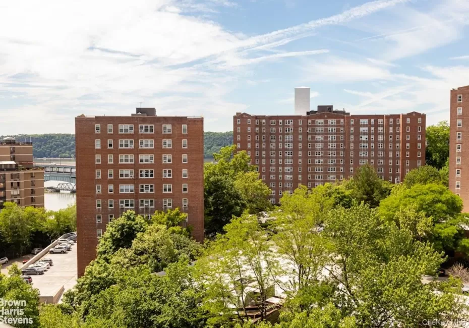 555 Kappock Street, New York, NY, 3 Bedrooms Bedrooms, 5 Rooms Rooms,2 BathroomsBathrooms,Residential,For Rent,Kappock,0,KEY1003286 555 Kappock Street, New York, NY, 3 Bedrooms Bedrooms, 5 Rooms Rooms,2 BathroomsBathrooms,Residential,For Rent,Kappock,0,KEY1003286