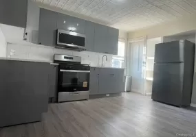 11 Garfield Street, Yonkers, NY, 2 Bedrooms Bedrooms, 3 Rooms Rooms,1 BathroomBathrooms,Residential Lease,For Rent,Garfield,0,1009367 11 Garfield Street, Yonkers, NY, 2 Bedrooms Bedrooms, 3 Rooms Rooms,1 BathroomBathrooms,Residential Lease,For Rent,Garfield,0,1009367