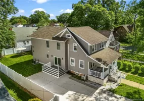1315 6th Avenue, Hempstead, NY, 6 Bedrooms Bedrooms, 10 Rooms Rooms,3 BathroomsBathrooms,Residential,For Rent,6th,0,1008698 1315 6th Avenue, Hempstead, NY, 6 Bedrooms Bedrooms, 10 Rooms Rooms,3 BathroomsBathrooms,Residential,For Rent,6th,0,1008698
