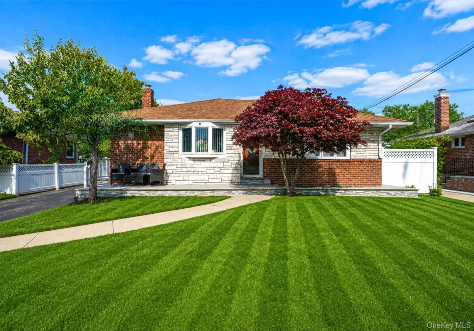 117 Wadsworth Avenue, Hempstead, NY, 3 Bedrooms Bedrooms, 8 Rooms Rooms,2 BathroomsBathrooms,Residential,For Rent,Wadsworth,0,1009451 117 Wadsworth Avenue, Hempstead, NY, 3 Bedrooms Bedrooms, 8 Rooms Rooms,2 BathroomsBathrooms,Residential,For Rent,Wadsworth,0,1009451