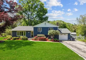 2463 Pine Grove Court, Yorktown, NY, 3 Bedrooms Bedrooms, 7 Rooms Rooms,1 BathroomBathrooms,Residential,For Rent,Pine Grove,0,1008437 2463 Pine Grove Court, Yorktown, NY, 3 Bedrooms Bedrooms, 7 Rooms Rooms,1 BathroomBathrooms,Residential,For Rent,Pine Grove,0,1008437
