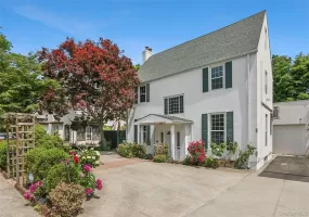 7715 Kew Forest Lane, New York, NY, 4 Bedrooms Bedrooms, 8 Rooms Rooms,3 BathroomsBathrooms,Residential,For Rent,Kew Forest,0,989620 7715 Kew Forest Lane, New York, NY, 4 Bedrooms Bedrooms, 8 Rooms Rooms,3 BathroomsBathrooms,Residential,For Rent,Kew Forest,0,989620