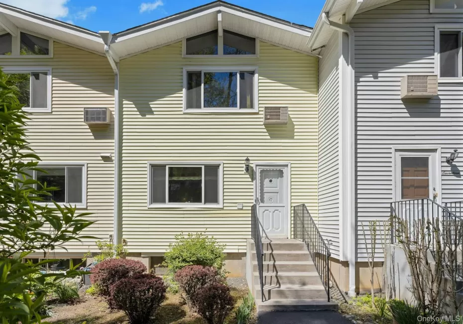 18 Scenic Circle, Cortlandt, NY, 2 Bedrooms Bedrooms, 7 Rooms Rooms,2 BathroomsBathrooms,Residential,For Rent,Scenic,0,996454 18 Scenic Circle, Cortlandt, NY, 2 Bedrooms Bedrooms, 7 Rooms Rooms,2 BathroomsBathrooms,Residential,For Rent,Scenic,0,996454