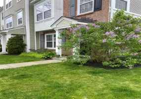 1 Maler Lane, Brookhaven, NY, 2 Bedrooms Bedrooms, 10 Rooms Rooms,2 BathroomsBathrooms,Residential,For Rent,Maler,0,1009599 1 Maler Lane, Brookhaven, NY, 2 Bedrooms Bedrooms, 10 Rooms Rooms,2 BathroomsBathrooms,Residential,For Rent,Maler,0,1009599