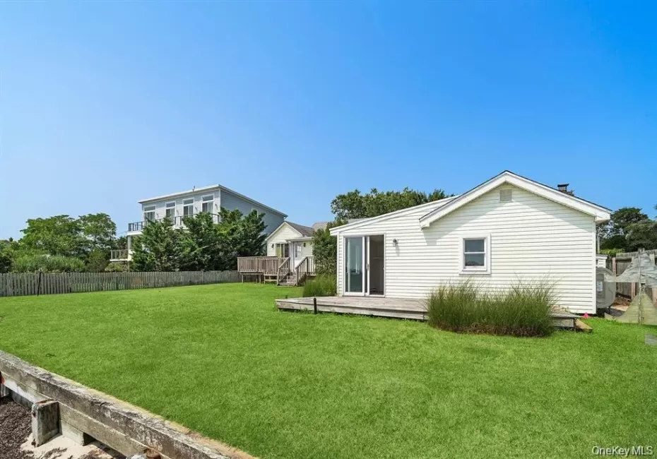 35 a Gardners Lane, Southampton, NY, 1 Bedroom Bedrooms, 2 Rooms Rooms,1 BathroomBathrooms,Residential Lease,For Rent,Gardners,0,1009686 35 a Gardners Lane, Southampton, NY, 1 Bedroom Bedrooms, 2 Rooms Rooms,1 BathroomBathrooms,Residential Lease,For Rent,Gardners,0,1009686