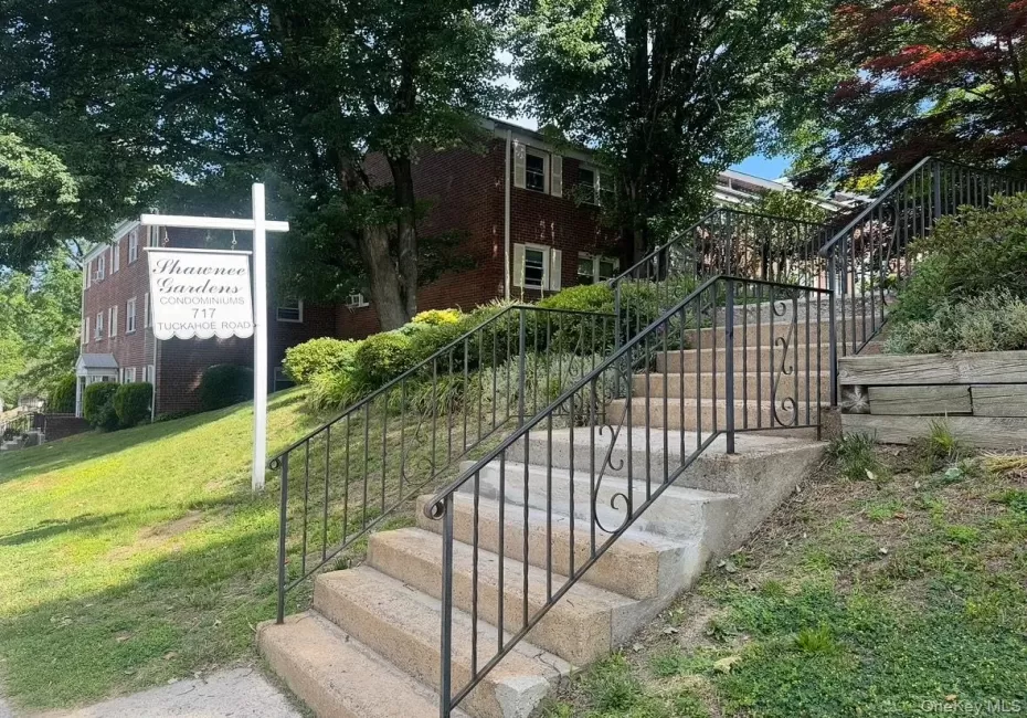 717 Tuckahoe Road, Yonkers, NY, 1 Bedroom Bedrooms, 3 Rooms Rooms,1 BathroomBathrooms,Residential Lease,For Rent,Tuckahoe,0,1008233 717 Tuckahoe Road, Yonkers, NY, 1 Bedroom Bedrooms, 3 Rooms Rooms,1 BathroomBathrooms,Residential Lease,For Rent,Tuckahoe,0,1008233