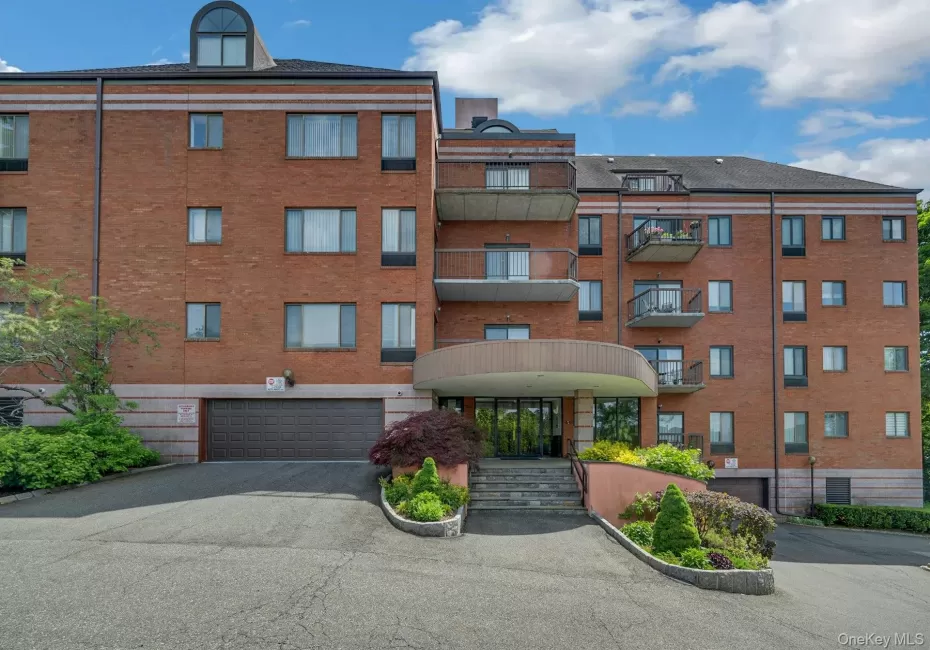 24 Ray Place, Eastchester, NY, 2 Bedrooms Bedrooms, 5 Rooms Rooms,2 BathroomsBathrooms,Residential,For Rent,Ray,0,KEY1008840 24 Ray Place, Eastchester, NY, 2 Bedrooms Bedrooms, 5 Rooms Rooms,2 BathroomsBathrooms,Residential,For Rent,Ray,0,KEY1008840