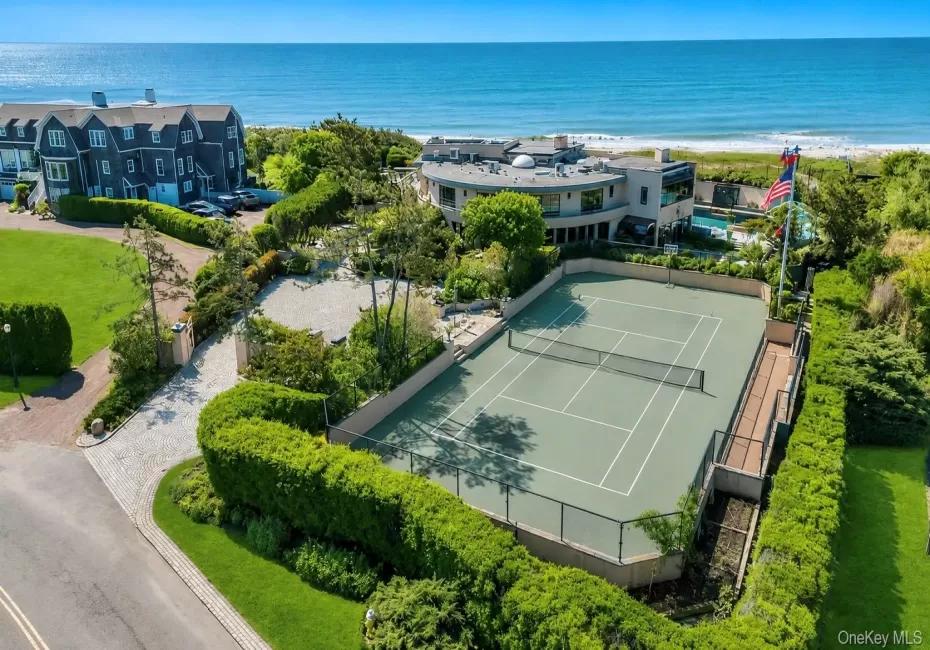 6 Gin Lane, Southampton, NY, 5 Bedrooms Bedrooms, 15 Rooms Rooms,6 BathroomsBathrooms,Residential Lease,For Rent,Gin,0,1009615 6 Gin Lane, Southampton, NY, 5 Bedrooms Bedrooms, 15 Rooms Rooms,6 BathroomsBathrooms,Residential Lease,For Rent,Gin,0,1009615