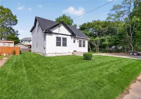68 Cyprus Avenue, Islip, NY, 8 Bedrooms Bedrooms, 10 Rooms Rooms,5 BathroomsBathrooms,Residential,For Rent,Cyprus,0,1009904 68 Cyprus Avenue, Islip, NY, 8 Bedrooms Bedrooms, 10 Rooms Rooms,5 BathroomsBathrooms,Residential,For Rent,Cyprus,0,1009904