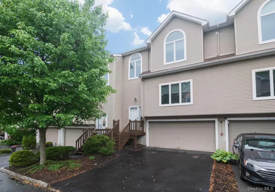 50 Leif Boulevard, Clarkstown, NY, 3 Bedrooms Bedrooms, 10 Rooms Rooms,2 BathroomsBathrooms,Residential,For Rent,Leif,0,1003725 50 Leif Boulevard, Clarkstown, NY, 3 Bedrooms Bedrooms, 10 Rooms Rooms,2 BathroomsBathrooms,Residential,For Rent,Leif,0,1003725
