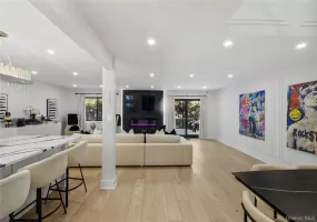 24 Chestnut Lane, Oyster Bay, NY, 3 Bedrooms Bedrooms, 7 Rooms Rooms,2 BathroomsBathrooms,Residential,For Rent,Chestnut,0,953870 24 Chestnut Lane, Oyster Bay, NY, 3 Bedrooms Bedrooms, 7 Rooms Rooms,2 BathroomsBathrooms,Residential,For Rent,Chestnut,0,953870