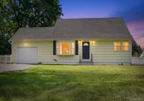45 Sheraton Drive, Poughkeepsie (town), NY, 4 Bedrooms Bedrooms, 7 Rooms Rooms,1 BathroomBathrooms,Residential,For Rent,Sheraton,0,1008373 45 Sheraton Drive, Poughkeepsie (town), NY, 4 Bedrooms Bedrooms, 7 Rooms Rooms,1 BathroomBathrooms,Residential,For Rent,Sheraton,0,1008373