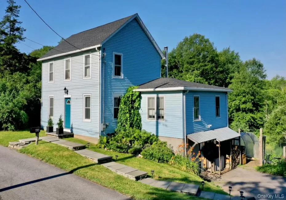434 Joys Lane, Hurley, NY, 4 Bedrooms Bedrooms, 8 Rooms Rooms,2 BathroomsBathrooms,Residential,For Rent,Joys,0,1009729 434 Joys Lane, Hurley, NY, 4 Bedrooms Bedrooms, 8 Rooms Rooms,2 BathroomsBathrooms,Residential,For Rent,Joys,0,1009729