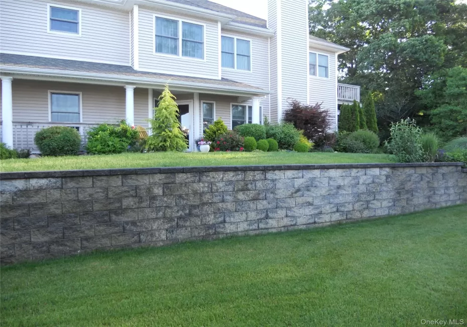 601 Willow Pond Drive, Riverhead, NY, 2 Bedrooms Bedrooms, 5 Rooms Rooms,2 BathroomsBathrooms,Residential Lease,For Rent,Willow Pond,0,1009974 601 Willow Pond Drive, Riverhead, NY, 2 Bedrooms Bedrooms, 5 Rooms Rooms,2 BathroomsBathrooms,Residential Lease,For Rent,Willow Pond,0,1009974