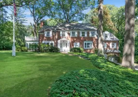 3 Barkers Point Road, North Hempstead, NY, 5 Bedrooms Bedrooms, 10 Rooms Rooms,4 BathroomsBathrooms,Residential Lease,For Rent,Barkers Point,0,957466 3 Barkers Point Road, North Hempstead, NY, 5 Bedrooms Bedrooms, 10 Rooms Rooms,4 BathroomsBathrooms,Residential Lease,For Rent,Barkers Point,0,957466
