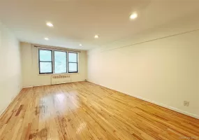 270 Broadway, Yonkers, NY, 3 Bedrooms Bedrooms, 6 Rooms Rooms,2 BathroomsBathrooms,Residential,For Rent,Broadway,0,989006 270 Broadway, Yonkers, NY, 3 Bedrooms Bedrooms, 6 Rooms Rooms,2 BathroomsBathrooms,Residential,For Rent,Broadway,0,989006