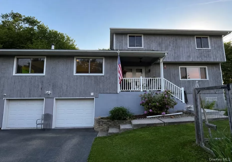 25 Lenape Road, Newburgh (town), NY, 4 Bedrooms Bedrooms, 11 Rooms Rooms,3 BathroomsBathrooms,Residential,For Rent,Lenape,0,1005289 25 Lenape Road, Newburgh (town), NY, 4 Bedrooms Bedrooms, 11 Rooms Rooms,3 BathroomsBathrooms,Residential,For Rent,Lenape,0,1005289