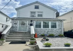 9333 212th Place, New York, NY, 3 Bedrooms Bedrooms, 6 Rooms Rooms,1 BathroomBathrooms,Residential,For Rent,212th,0,1010154 9333 212th Place, New York, NY, 3 Bedrooms Bedrooms, 6 Rooms Rooms,1 BathroomBathrooms,Residential,For Rent,212th,0,1010154