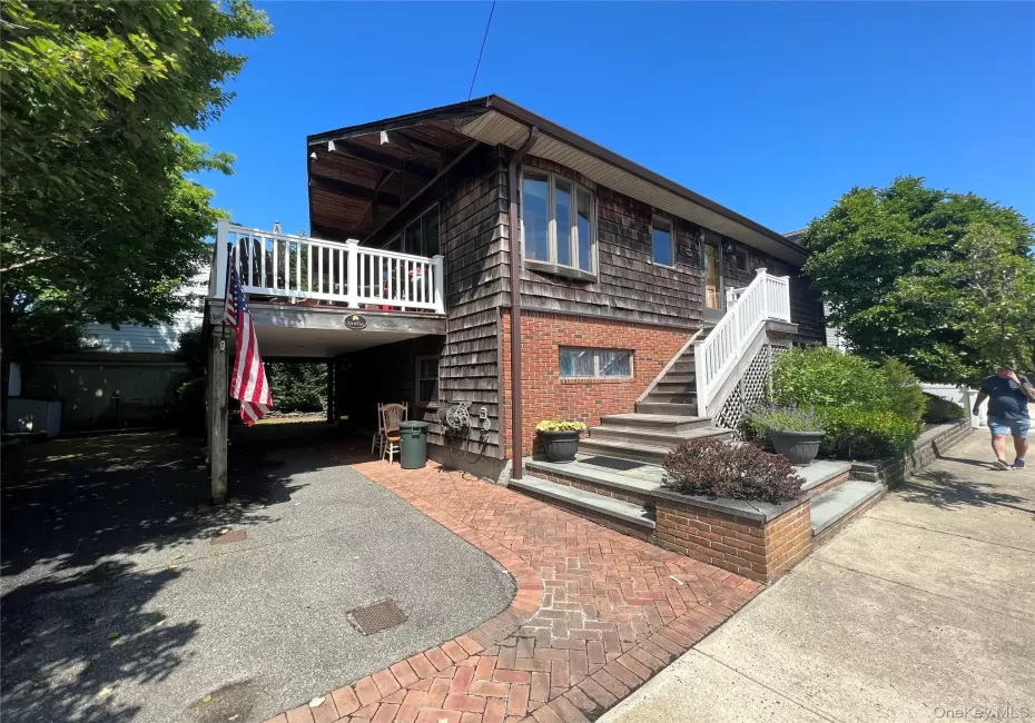 71 Garden City Avenue, Hempstead, NY, 4 Bedrooms Bedrooms, 9 Rooms Rooms,2 BathroomsBathrooms,Residential Lease,For Rent,Garden City,0,1009983 71 Garden City Avenue, Hempstead, NY, 4 Bedrooms Bedrooms, 9 Rooms Rooms,2 BathroomsBathrooms,Residential Lease,For Rent,Garden City,0,1009983
